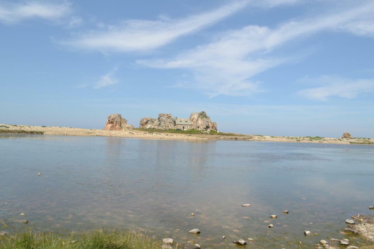 Gite Du Port Sur La Presqu'Ile De Lézardrieux Buitenkant foto